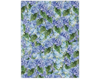Hydrangea Floral Velveteen Microfiber Blanket