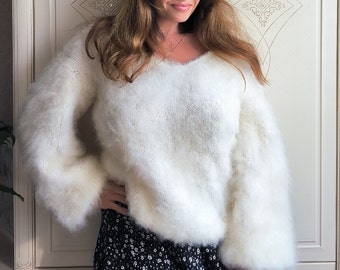 Fuzzy mohair sweater V-neck white thick wool sweater woman longhair pullover