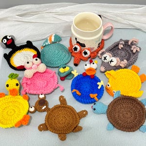 Posavasos adorables de animalitos de ganchillo, posavasos hechos a mano, tapete para bebidas bonito, regalo de inauguración de casa, decoración de escritorio de oficina, posavasos de zorro, rana, hipopótamo y tortuga