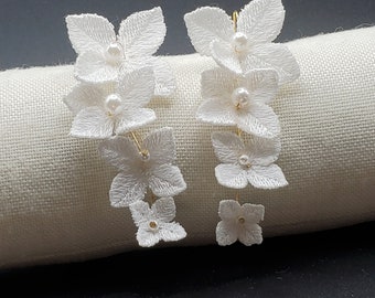 Boho Bridal flower earrings, White lace Hydranga statement drop earrings, G041 - bridal accessory