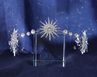Handmade  Crystal Star Tiara Bridal Crown,Star Wedding Crown, Bridal Tiara, Wedding Tiara, Bridal Crown, Wedding Crown, Crystal Wedding