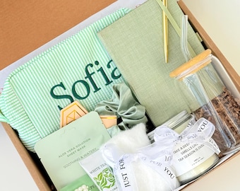 Thank you Gift Box for Her, Corporate Gift Basket, Custom Label Candle with Embroidered Name Makeup Bag Gift Box for Boss Teacher Co-Worker