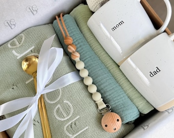New Parents Gift Box for New Mom, New Dad & Baby, New Baby Gift Basket for the Whole Family, New Parent Care Package, New Mom and Dad Gifts
