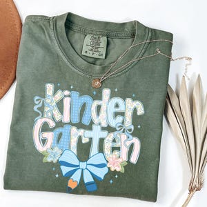 Comfort Colors® Kindergarten Lehrerin Shirt, Kindergarten Shirt, Kindergarten Shirt, Kinder Crew, Kindergarten Lehrerin Schulanfang Shirt, Pre-K Lehrerin