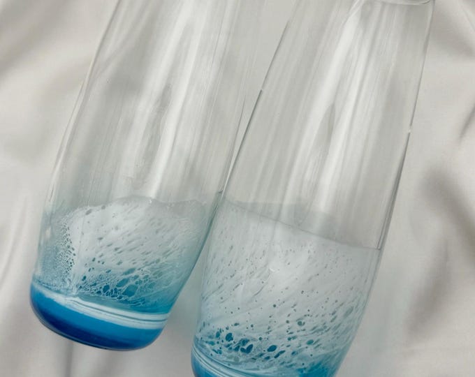 Ocean Wave Champagne Glass Set – Resin Art in Blue & White | Hand-Poured Coastal Stemless Champagne Flutes | Elevated Spirit Co