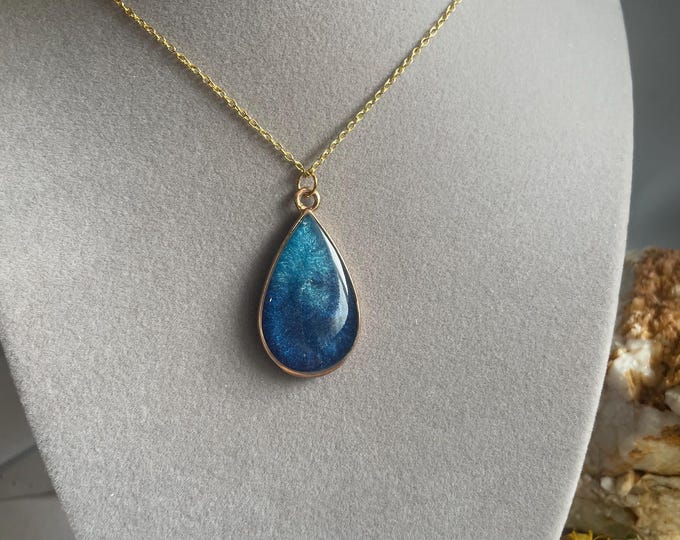 Oceans of Blue Pendant
