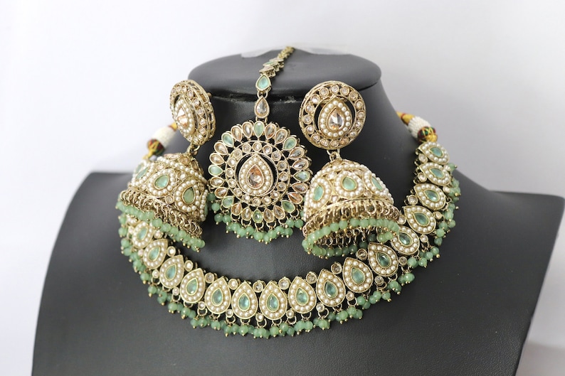 mint necklace with jhumka earrings