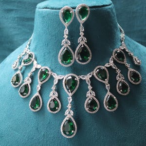 Emerald Green CZ Necklace, American Diamond Necklace, Indian Jewelry, Indian Necklace, Pakistani Jewelry, Green Necklace