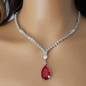 Rubin CZ Anhänger Halskette: 18K Rhodium Messing, Amerikanischer Diamant