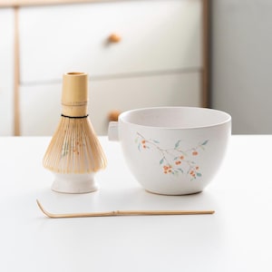 Hand-painted Flower Ceramic Matcha Bowl with Bamboo Whisk and Chasen Holder White Matcha Tea Ceremony Set 420ml