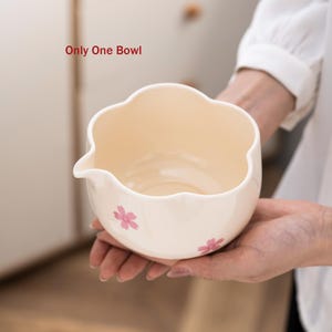 Matcha Bowl Set Cherry Blossom Handmade Ceramic Japanese Tea Ceremony Kit with Bamboo Whisk Blossom Bowl (Beige)