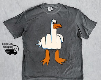 Retro I Don&#39;t Give A Duck Middle Finger Funny Shirt, Funny Offensive Rude Duck T-Shirt, Funny Teenagers Gift Tee, Funny Women Gift