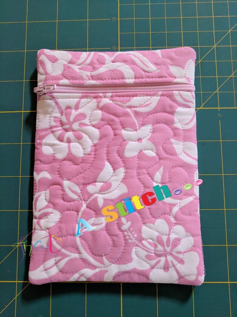 Machine Embroidery in the Hoop Zippered Bag Quilted & Non Quilted