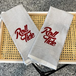 Set of 2 Embroidered Roll Tide Alabama Kitchen Towels