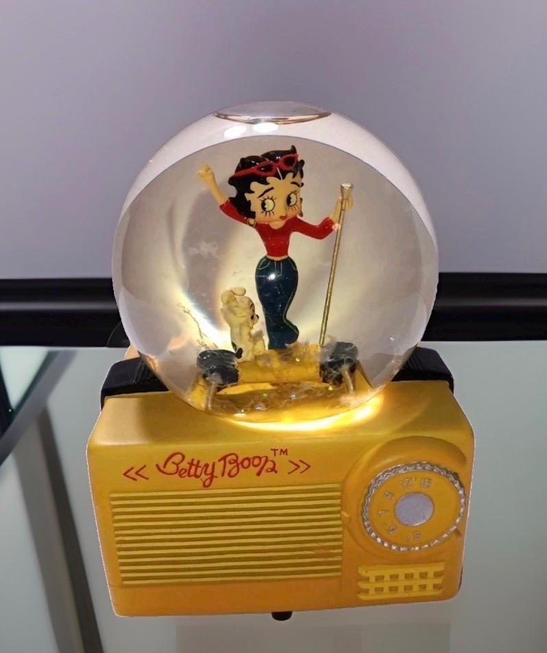Elvis Snow Globe - Etsy