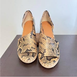 Vince. New Without Box Snake Print Python Skin Espadrilles Wedge Woven Heel 7M