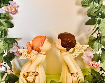 Vintage Kissing Angels RARE MUSIC BOX Angel Girl with Statue Angel Boy