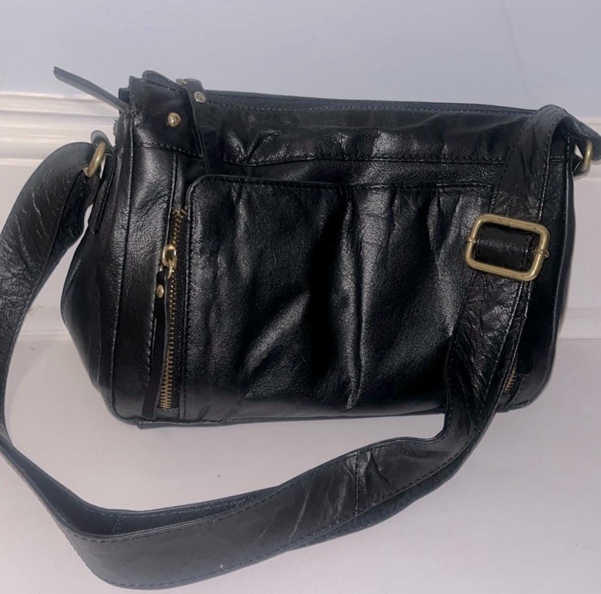 Great American Leather Works Black Crossbody Bag - Etsy display picture 1