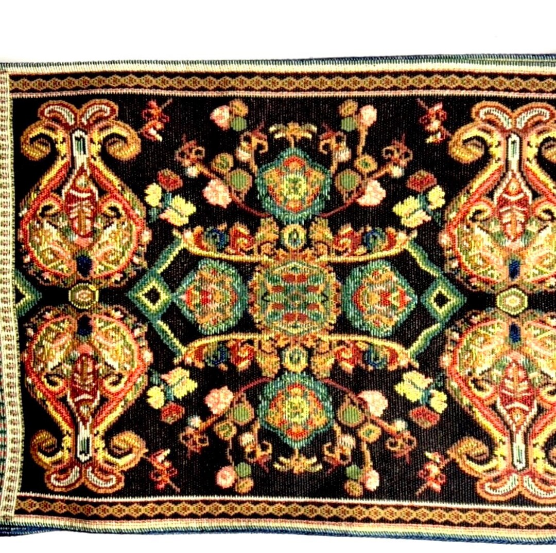 Tache 13 X 48 Floral Country Rustic Morning Awakening Woven