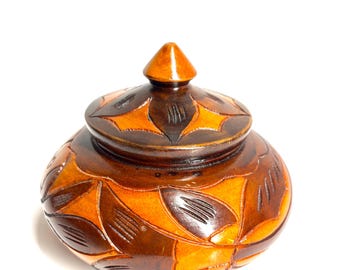 Vintage Haiti hand-carved tropical wooden lidded vessel floral/leaf fish design