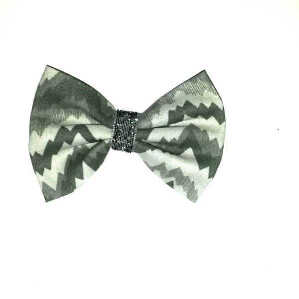 Goth white with gray and charcoal gray zig zags lines hair bow clip