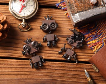 Robot Pendant, Bag Locket, Handmade Wooden Punk Steam Robot, Car Keychain, Robot Pendant, Keyring Locket, Desktop Accessory, Birthday Gift