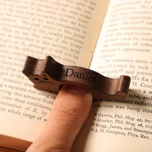 Personalized Wooden Book Page Holder,Book Accessories,Cute Kitten Book Page Holder,Birthday Gift, Book Lover Gift,Wooden Thumb Page Holder image 2