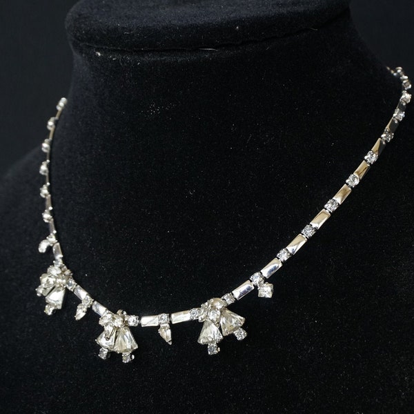 VOLUPTÉ Delicate Vintage Silver Tone Necklace with Clear and Smoky Rhinestones