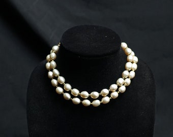 Beautiful Vintage Double Stranded Faux Pearl Choker Necklace