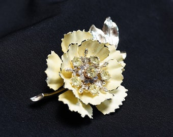 CORO Lovely Pale Yellow Enamel Vintage Flower Brooch with Gold Metal and Rhinestone Accents