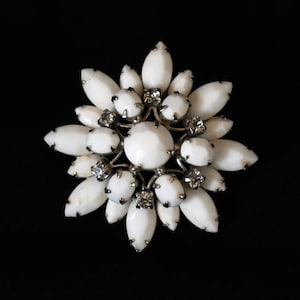 WEISS White Milk Glass Vintage Flower Brooch with Rhinestones