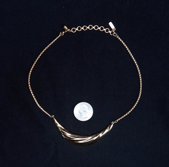 MONET Vintage Gold Metal Necklace with Curved Cen… - image 8