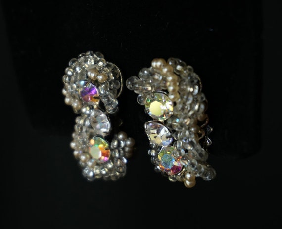 ROBERT Vintage Clip On Earrings with Clear and Au… - image 8