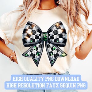 Geruite boog racedag png, dragrace png, racevriendin png, racemoeder png, racevrouw png, geruit racespel png, racedagshirt