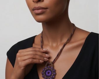 Twilight Dalia Necklace / beaded jewelry / Beadwork / Lariat necklace / Beading / Handmade / Purple necklace / Jewelry