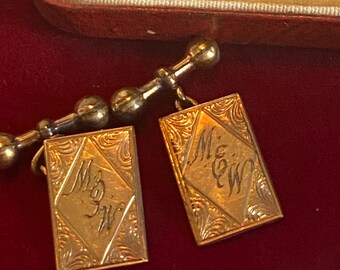 Vintage Monogramm Manschettenknöpfe - Gold 10ct - Gravur 'MEW' - Edwardian Ära - Noch mit Original Box - Kette Barbell