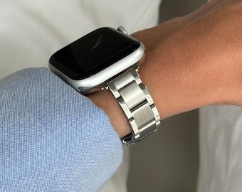 Silver Stainless Steel Apple Watch Band: Metal Link iWatch Strap