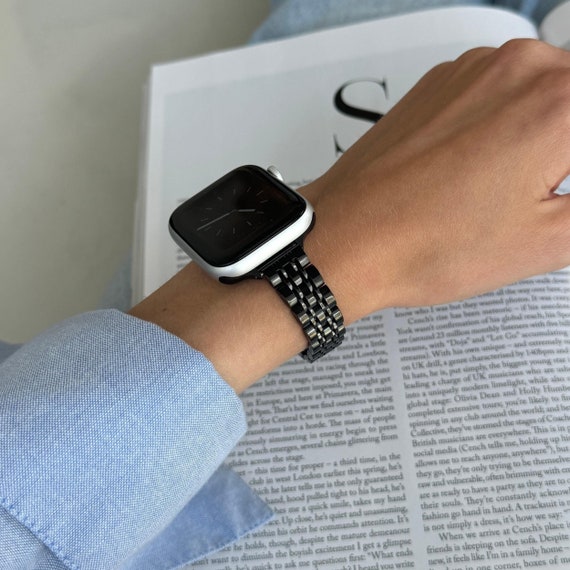 Black Stainless Steel Apple Watch Band: Slim Metal Bracelet  display picture 2