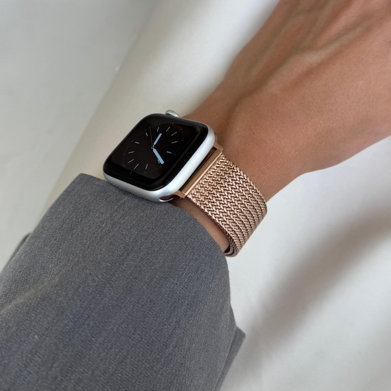 Rose Gold Apple Watch Band: Stainless Steel Loop, Women display picture 3