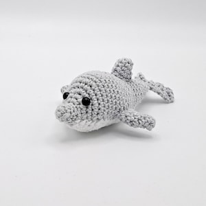 Dolphin - crochet pattern