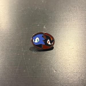 Sonic X Shadow Generations Sonic and Shadow Emblem 1 Inch Enamel Pin