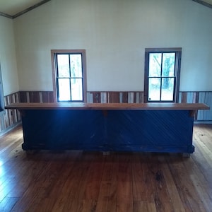 Wine Bar - Store Counter
