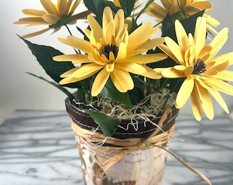 Forever Daisy Flower Pot, Mother's Day Gift, Valentines Day Gift , Get Well Soon Gift , Happy Birthday Gift, House Warming Gift,  paper
