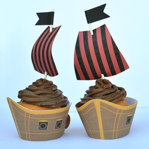 Pirate Ship Cupcake Wrappers and Toppers set of 12, Treasure, Boat, Pirate Birthday Party, Choose Just Sails, image 3