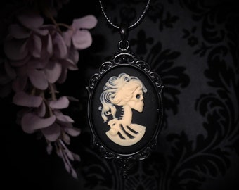 Ivory Skeleton Lady Cameo Necklace in Black Setting // Day of the Dead Necklace // Victorian Jewelry // Gothic Jewelry