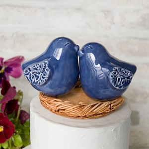 Hochzeitstorte Topper Denim Blau Liebesvogel: Personalisierte Steinzeug Ton Nest