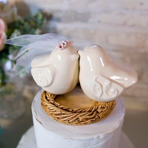 Love Birds with Scroll Pattern Wing,Handmade Pottery Keepsake Gift for Couple,Ivory Birds with Engraving of Names and Wedding Date UnderNest