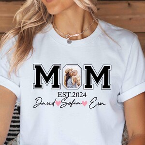 Personalized Mom T-Shirt, Mom Photo Shirt, Mom Life Shirt, Kids Name Mom Shirt, Best Mom Shirt, Cute  Mom Gift, New Mom Shirt, Gift For Mom