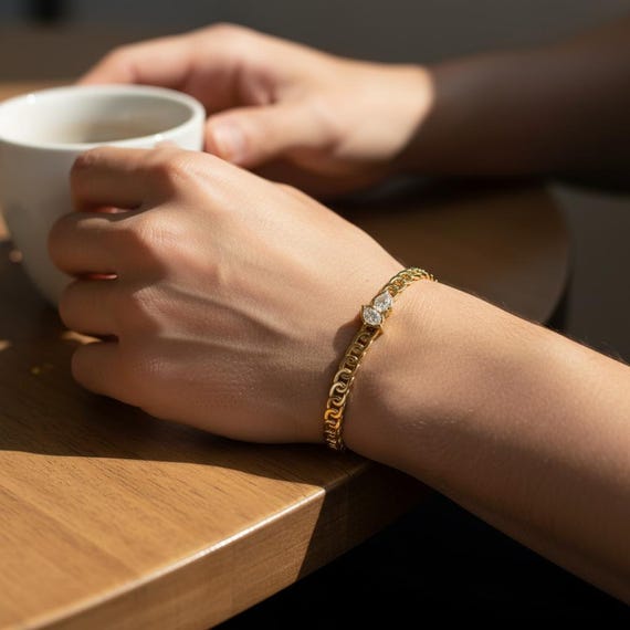 Gold Men's Bracelet: Chain Link Style with Moissanite (Diamond Accent)