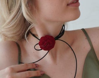 Choker with Flower Leather Rose Choker Necklace Elegant – Handmade Accessory Leather choker Hand Made flower necklace 5 in 1 Red